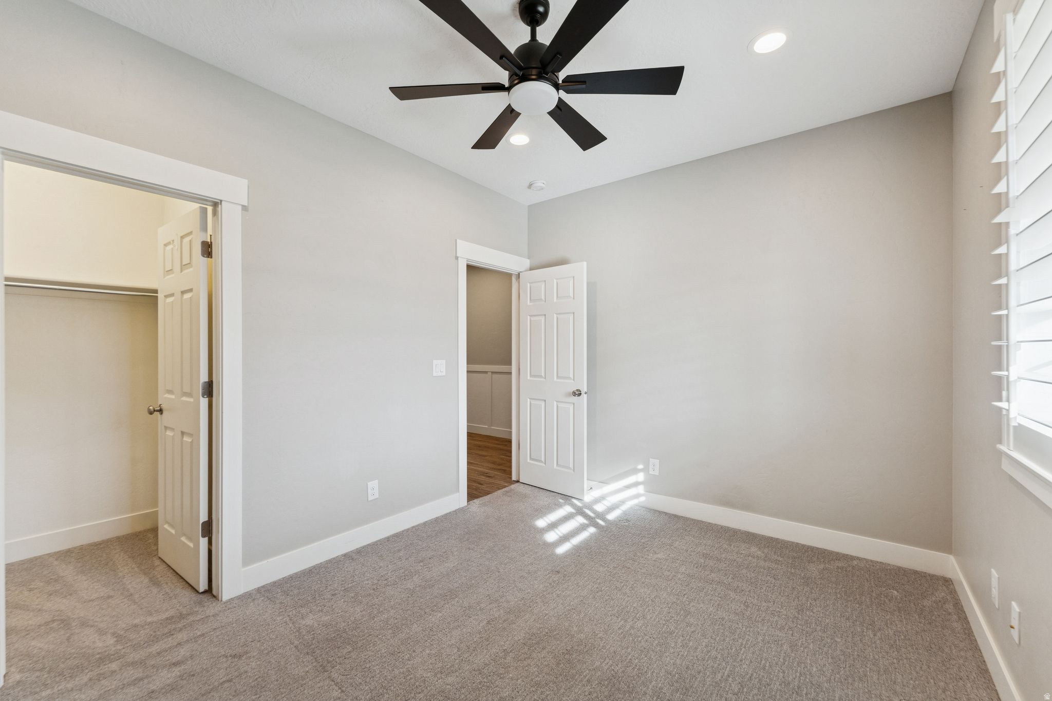 COTTAGES AT THE ROSE - Residential