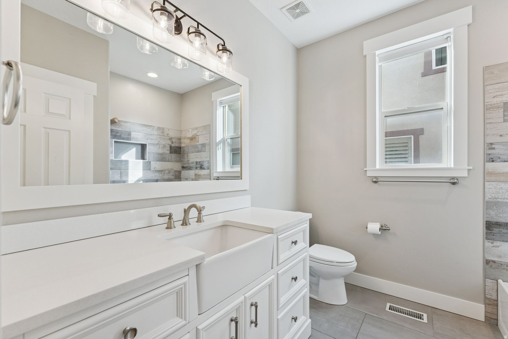 COTTAGES AT THE ROSE - Residential