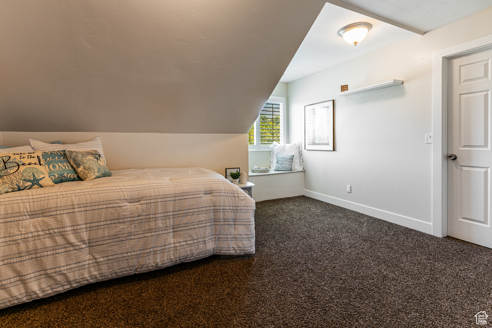 PINE CREST - Residential