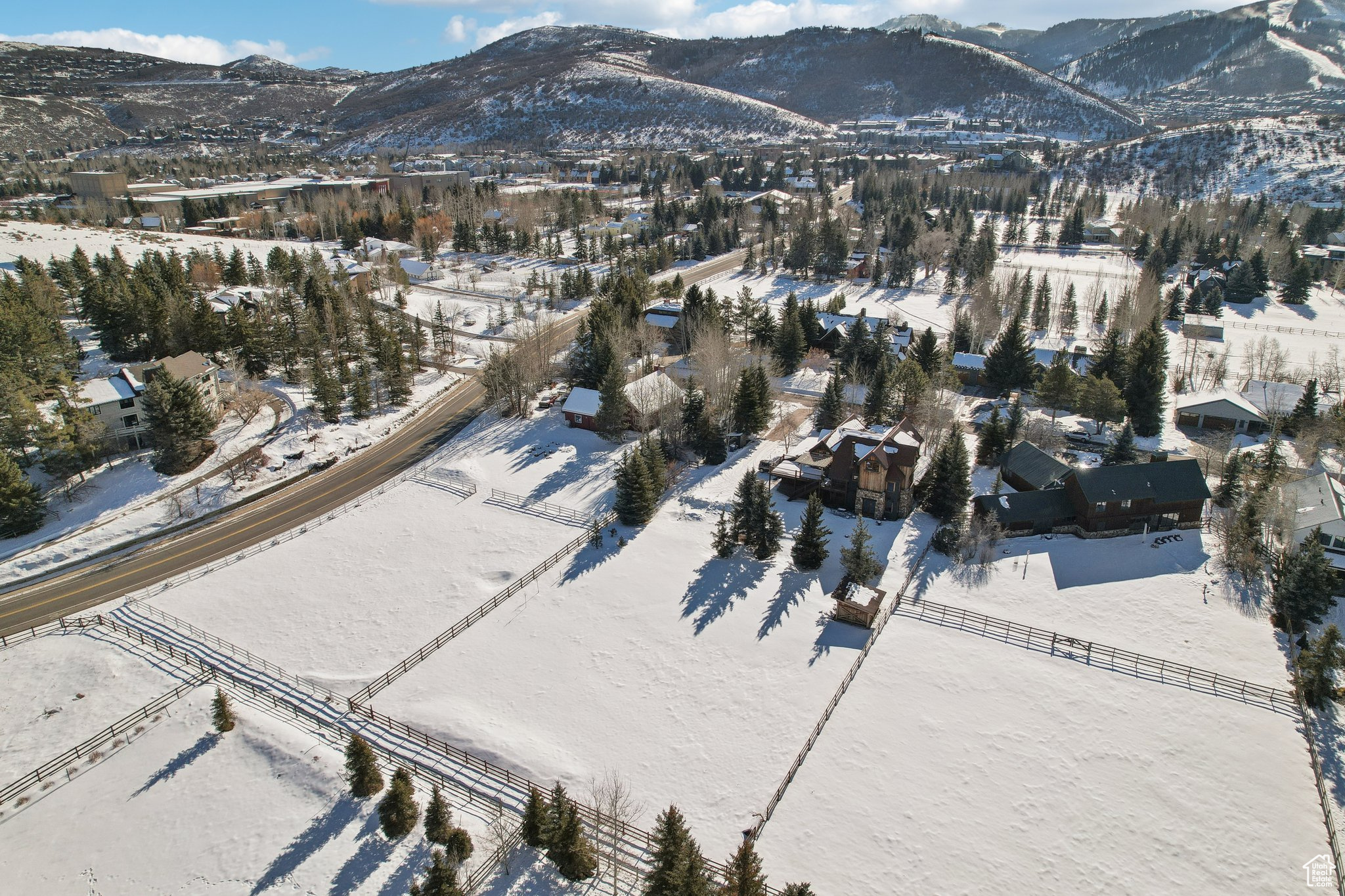 PARK MEADOWS - Residential