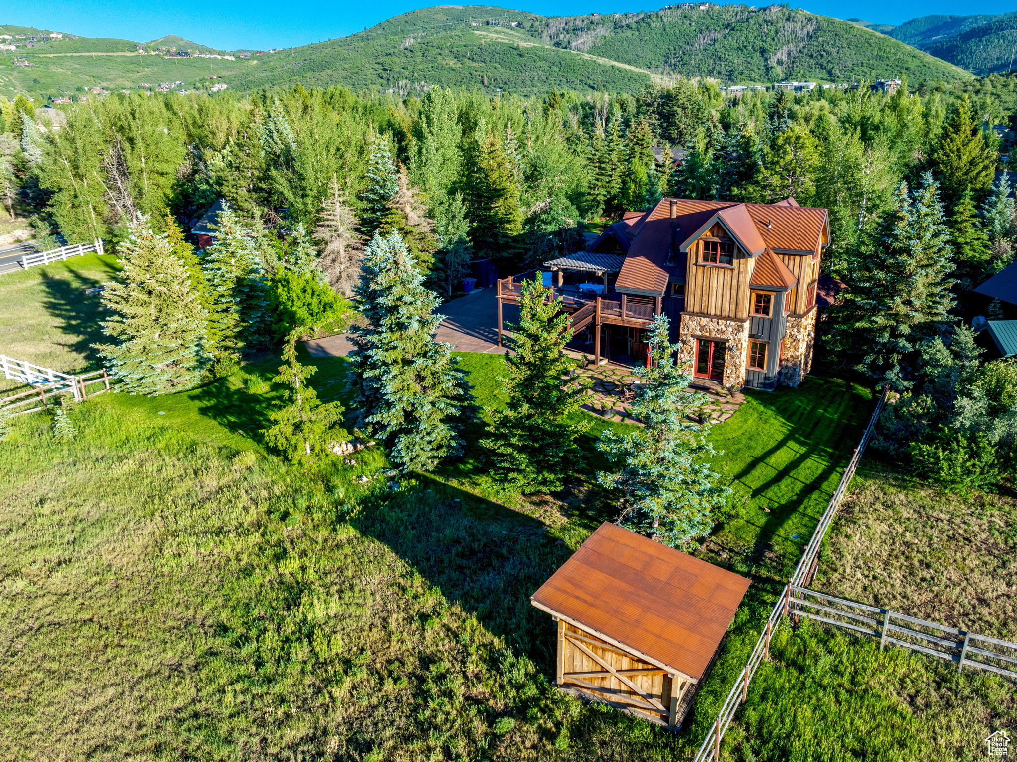 PARK MEADOWS - Residential