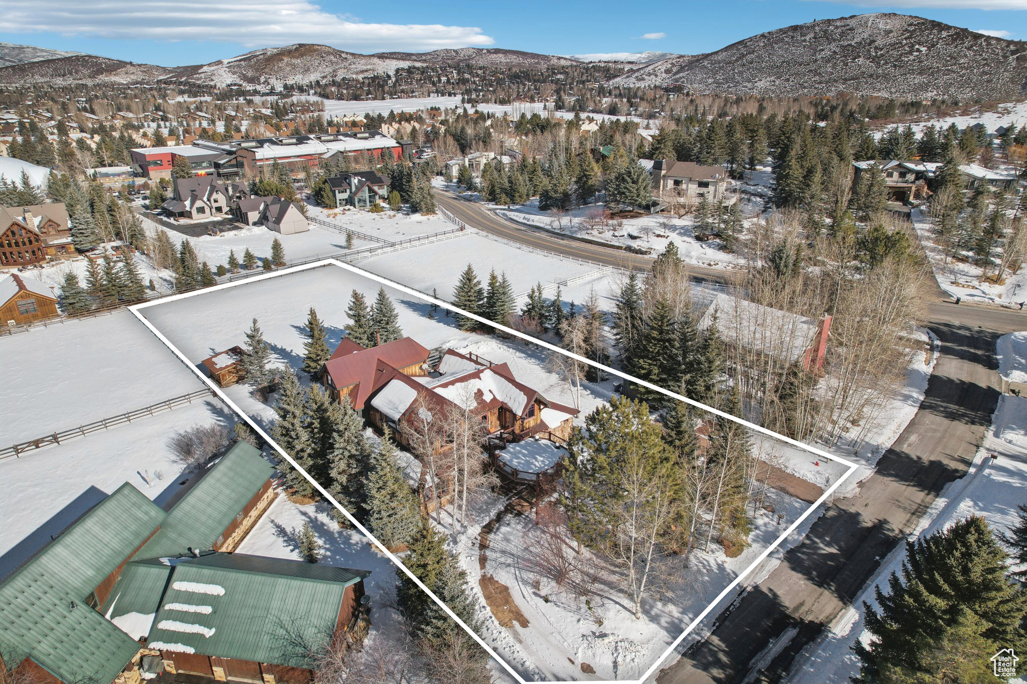 PARK MEADOWS - Residential