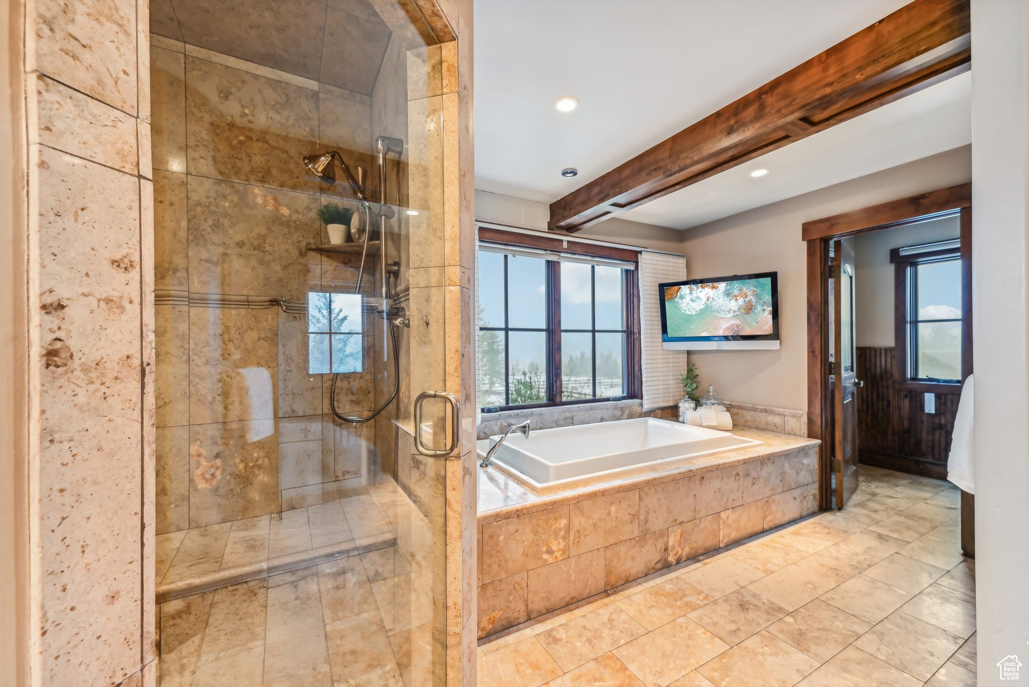 PARK MEADOWS - Residential