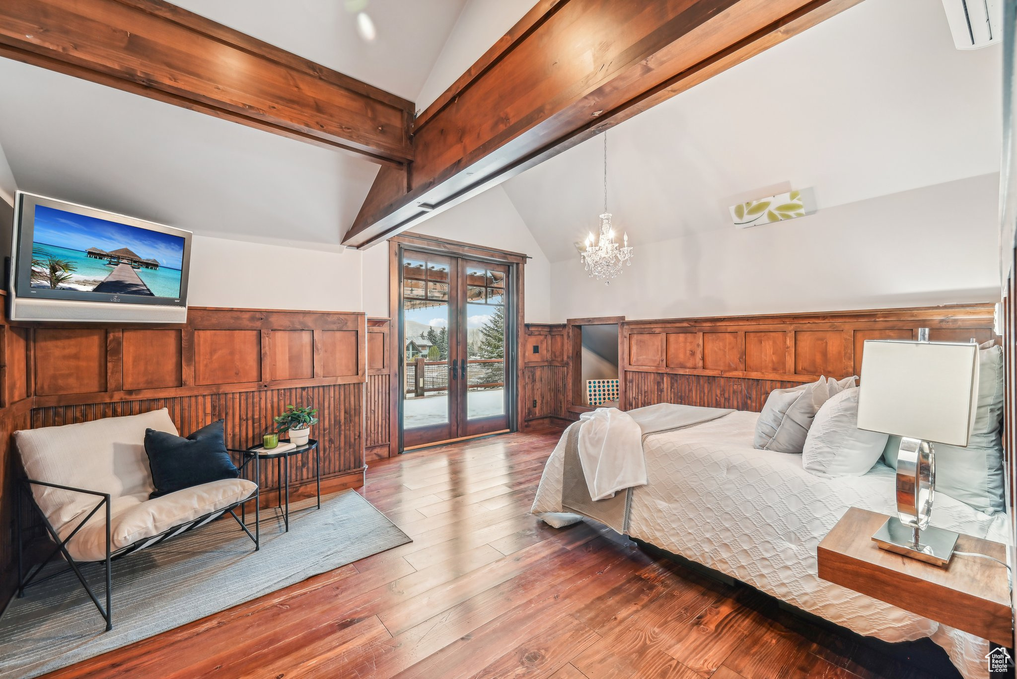 PARK MEADOWS - Residential