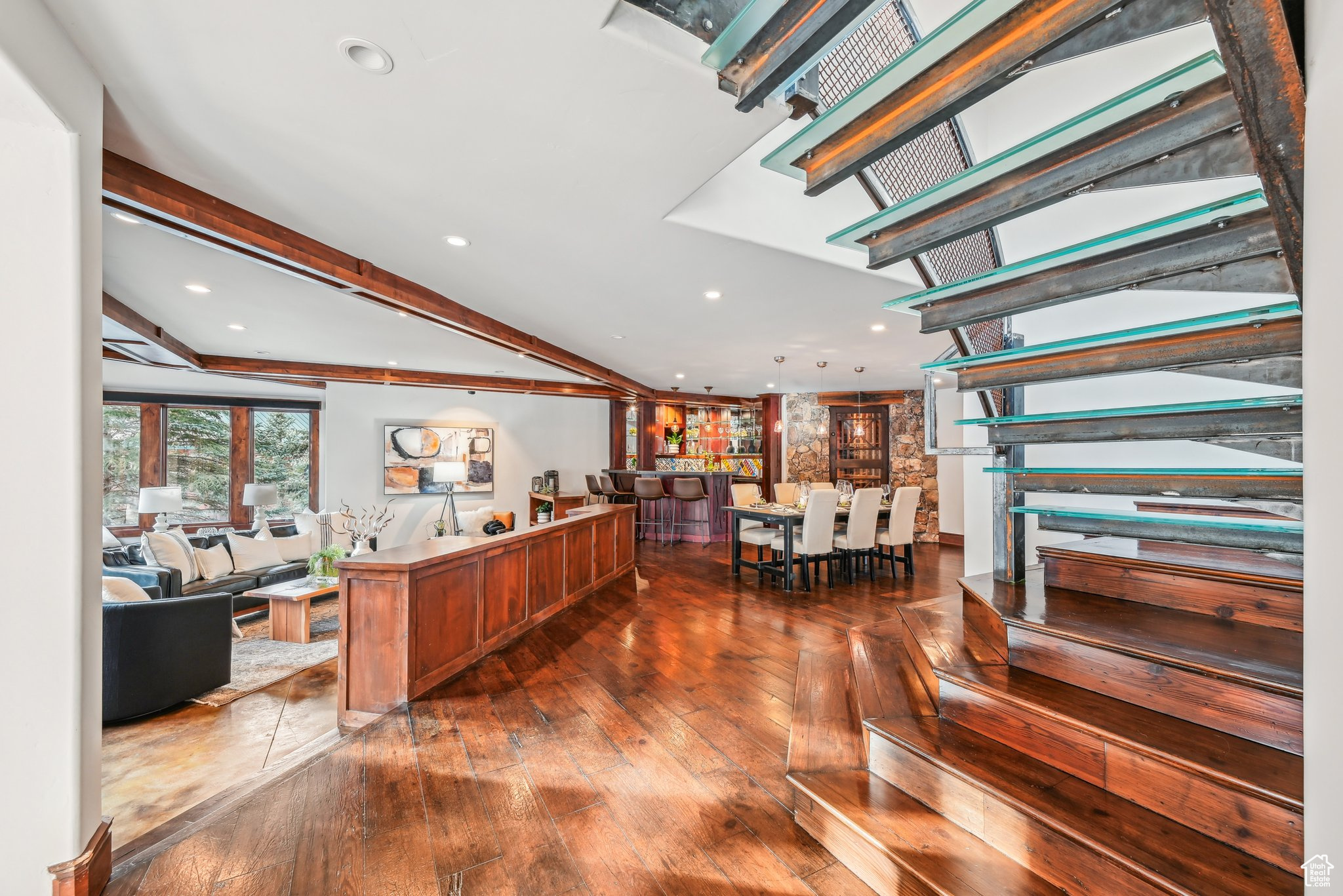 PARK MEADOWS - Residential