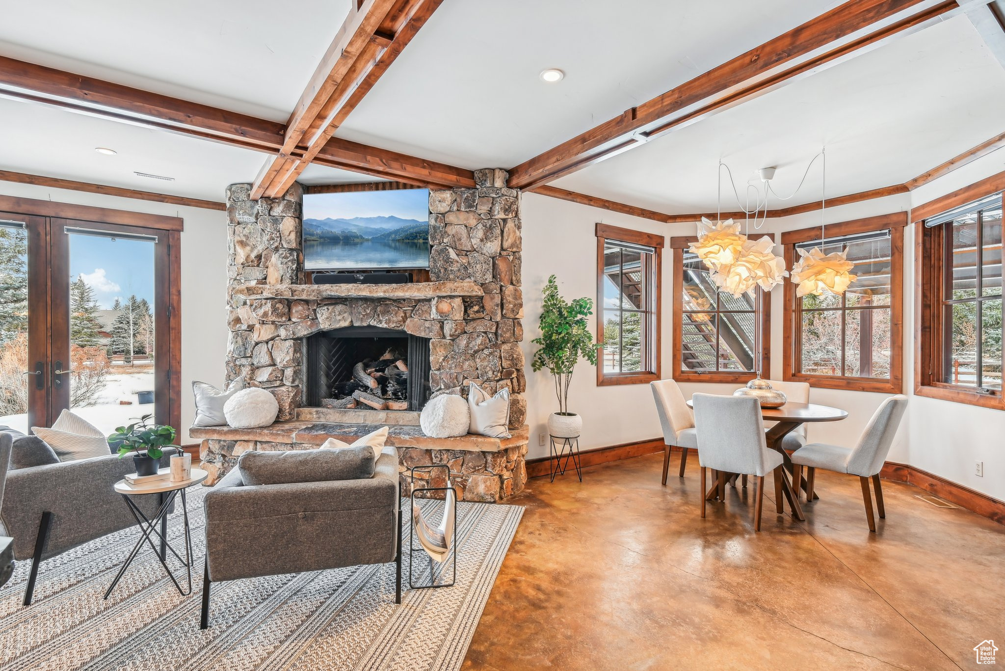 PARK MEADOWS - Residential