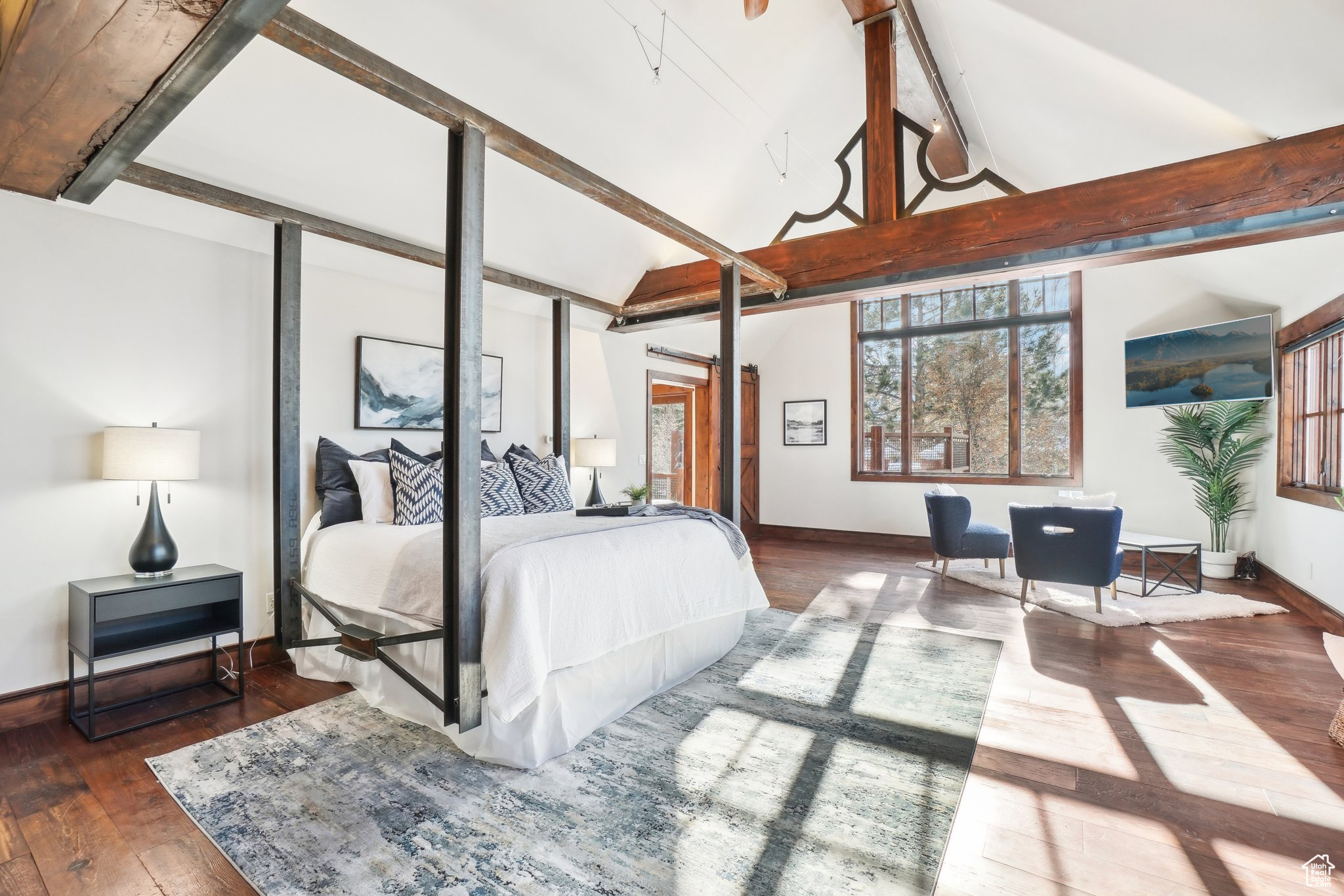 PARK MEADOWS - Residential