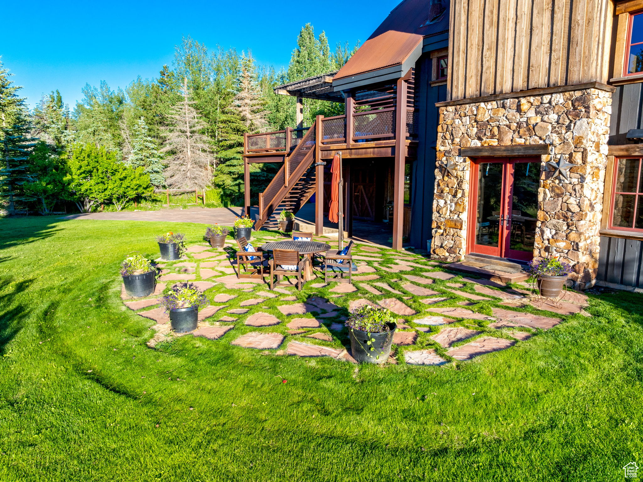 PARK MEADOWS - Residential