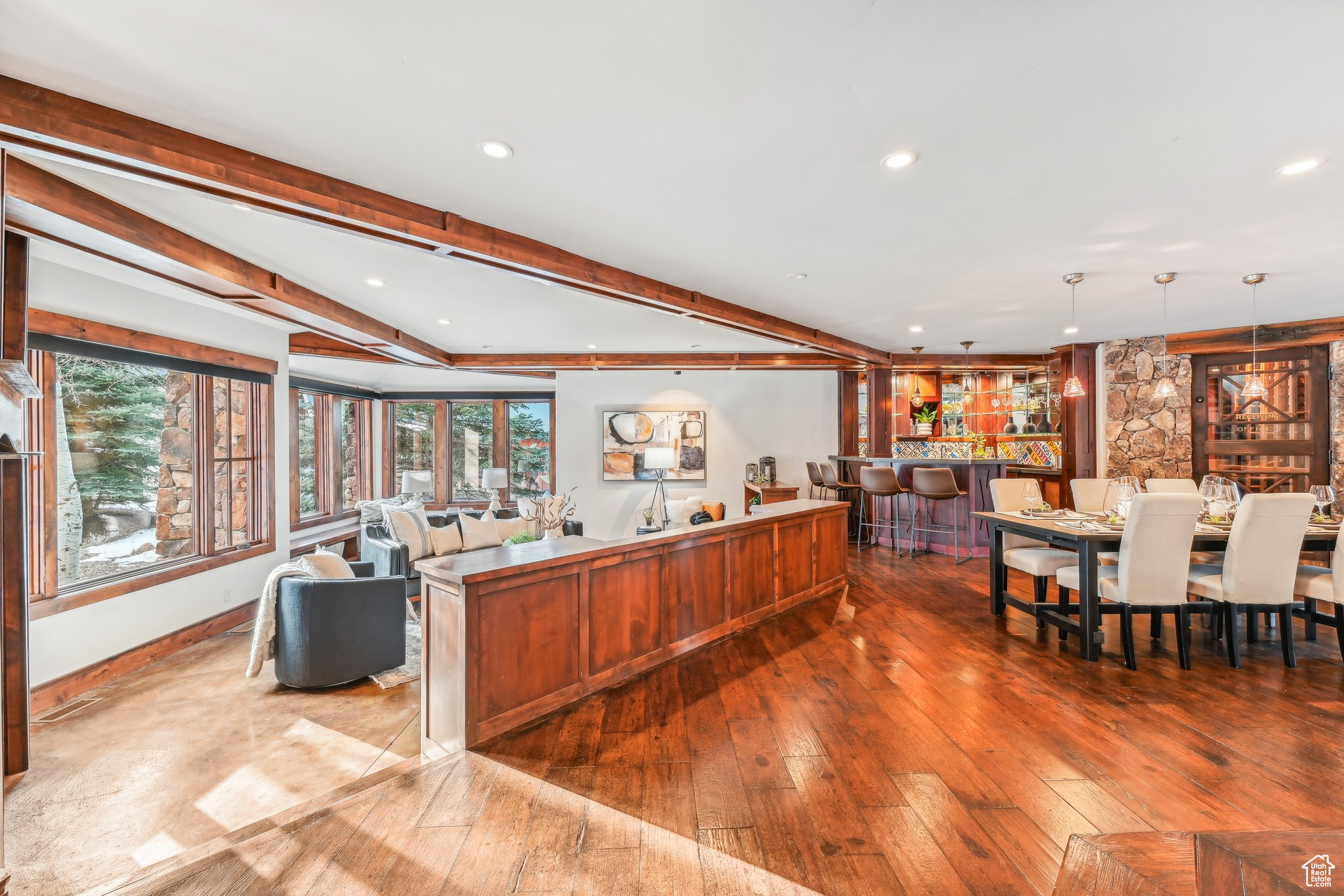 PARK MEADOWS - Residential