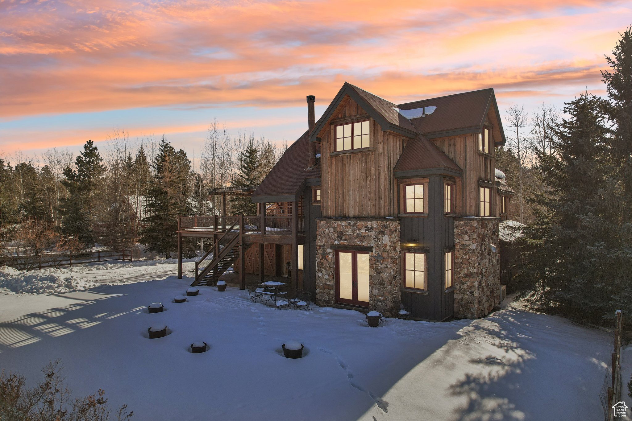 PARK MEADOWS - Residential
