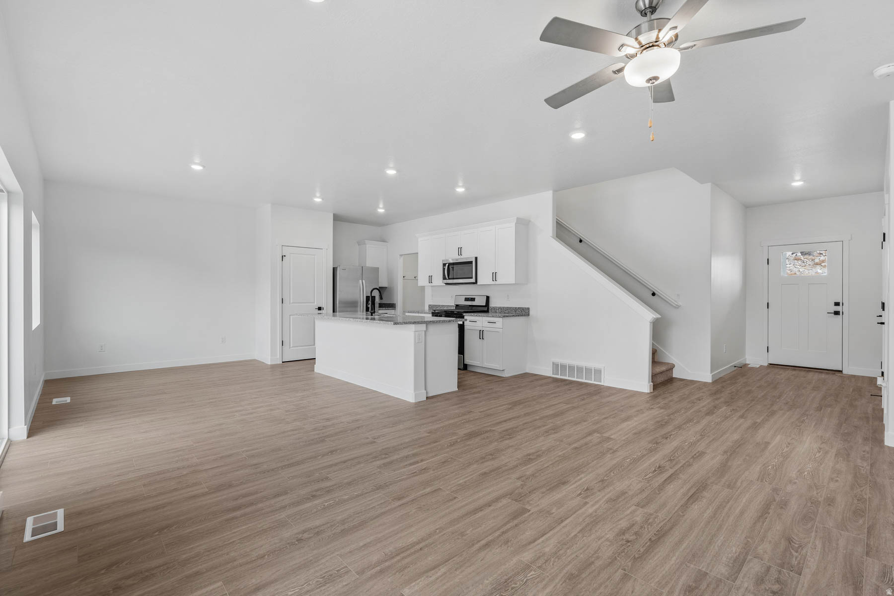 OQUIRRH MTN RANCH - Residential