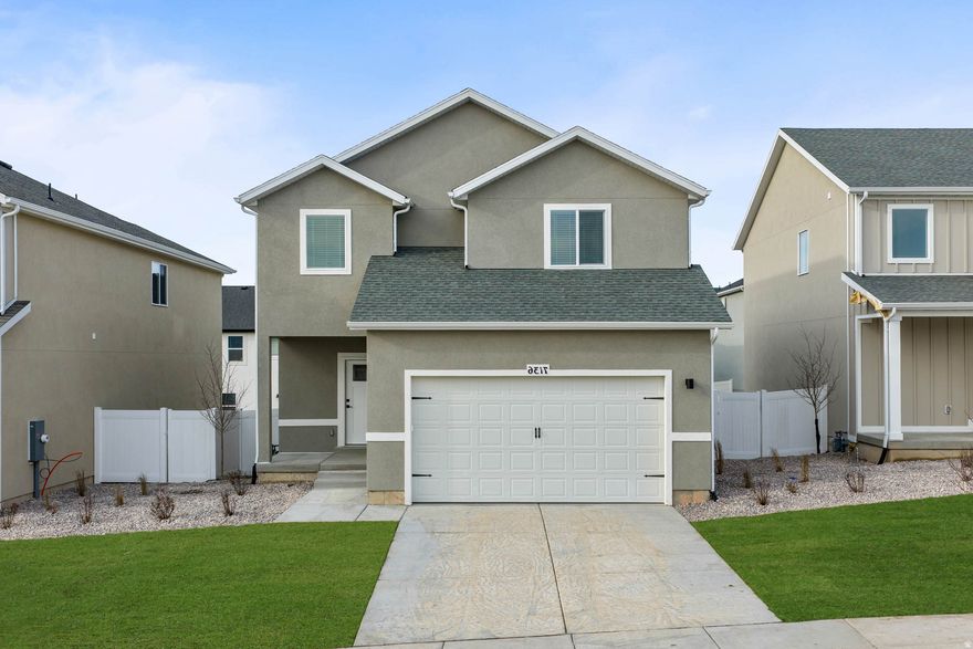 Ready to have a home that has a walk-out basement that has a stunning view of the Eagle Mountain Valley and the breathe taking mountains that Utah has to offer? Come see for yourself and you will not be dissapointed!