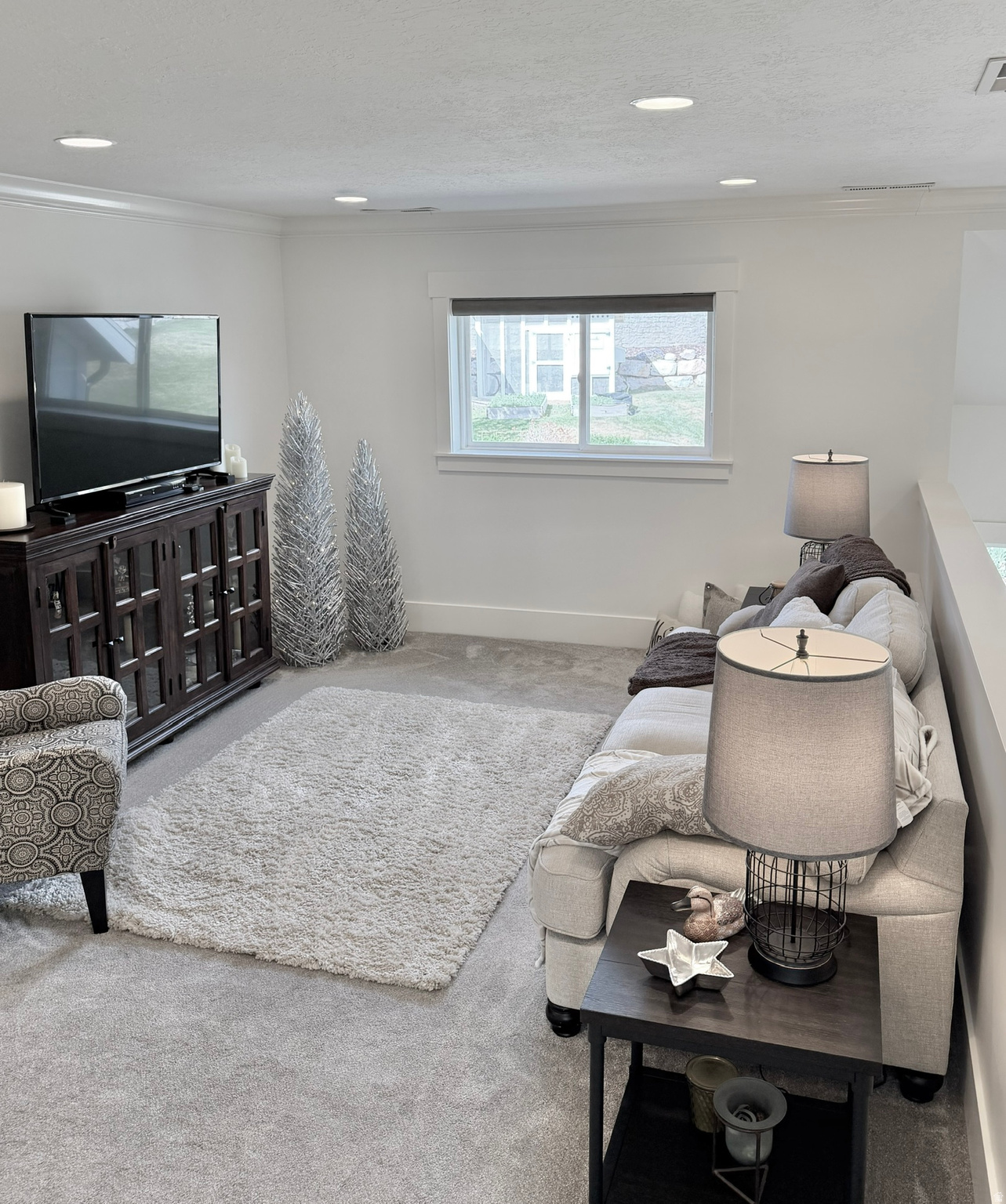 DEER CREST - Residential