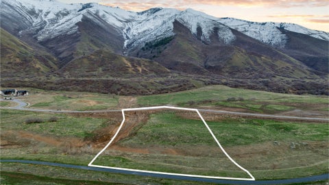 Tiny photo for 1974 S PRESERVE DR #56, Mapleton, UT 84664 (MLS # 2159249)