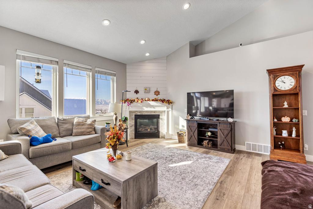 SHADOW BLUFF ESTATES - Residential