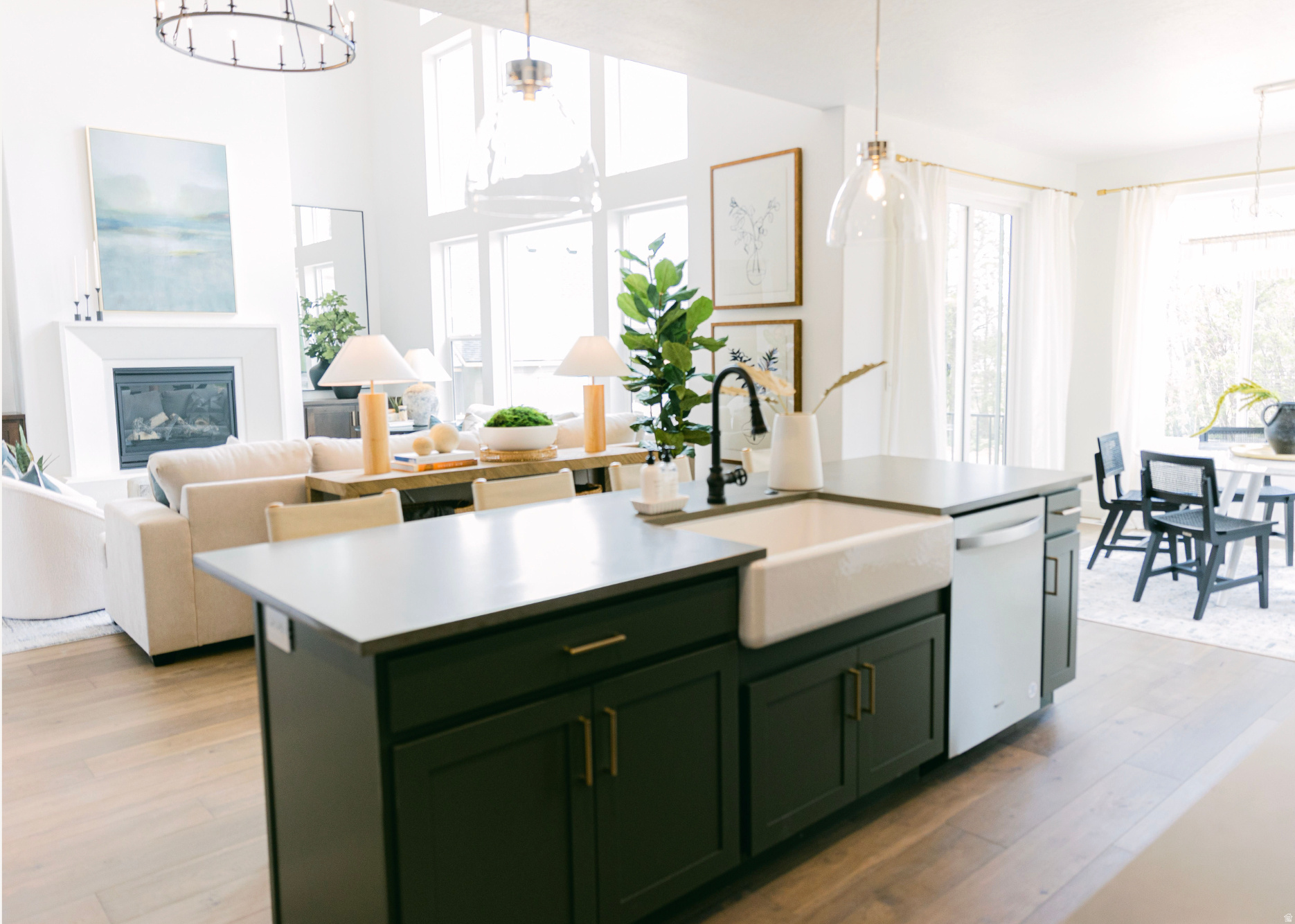 MAPLETON HEIGHTS - Residential