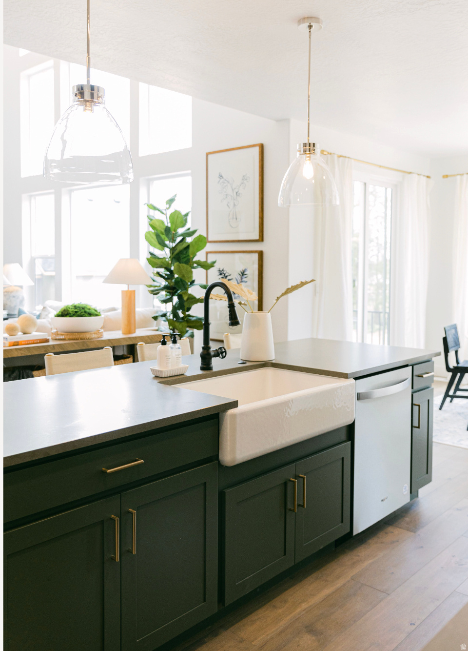 MAPLETON HEIGHTS - Residential