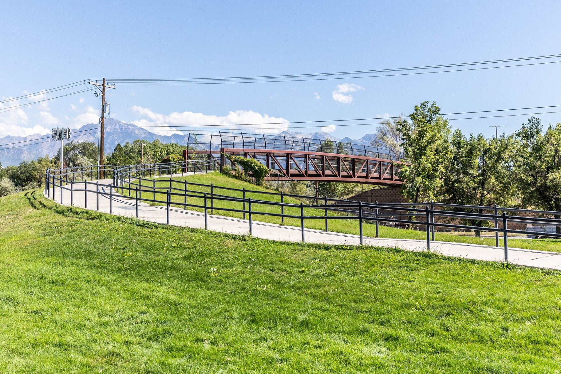 RIVER RUN CONDOMINIU - Residential