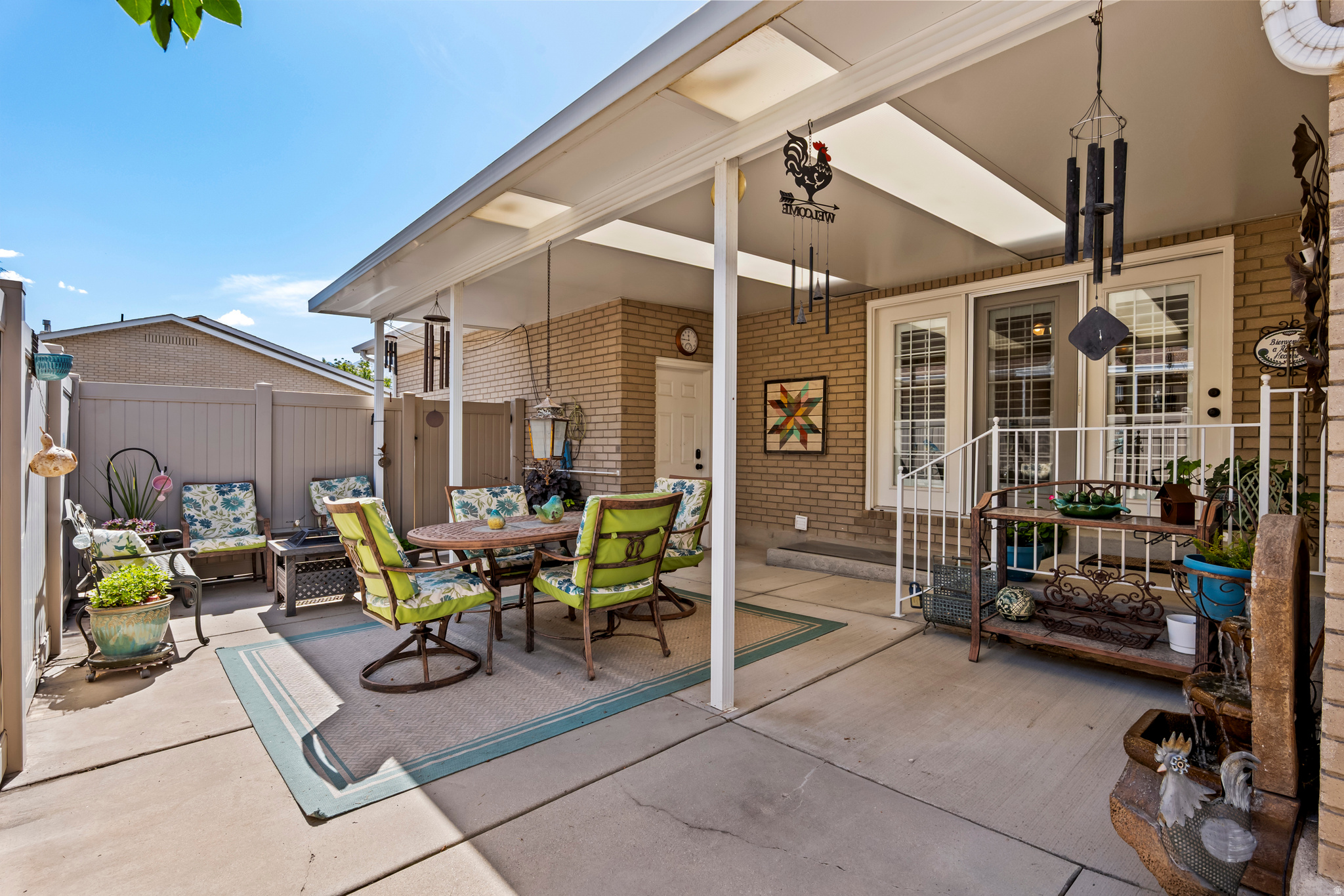 CORNERSTONE CONDO - Residential
