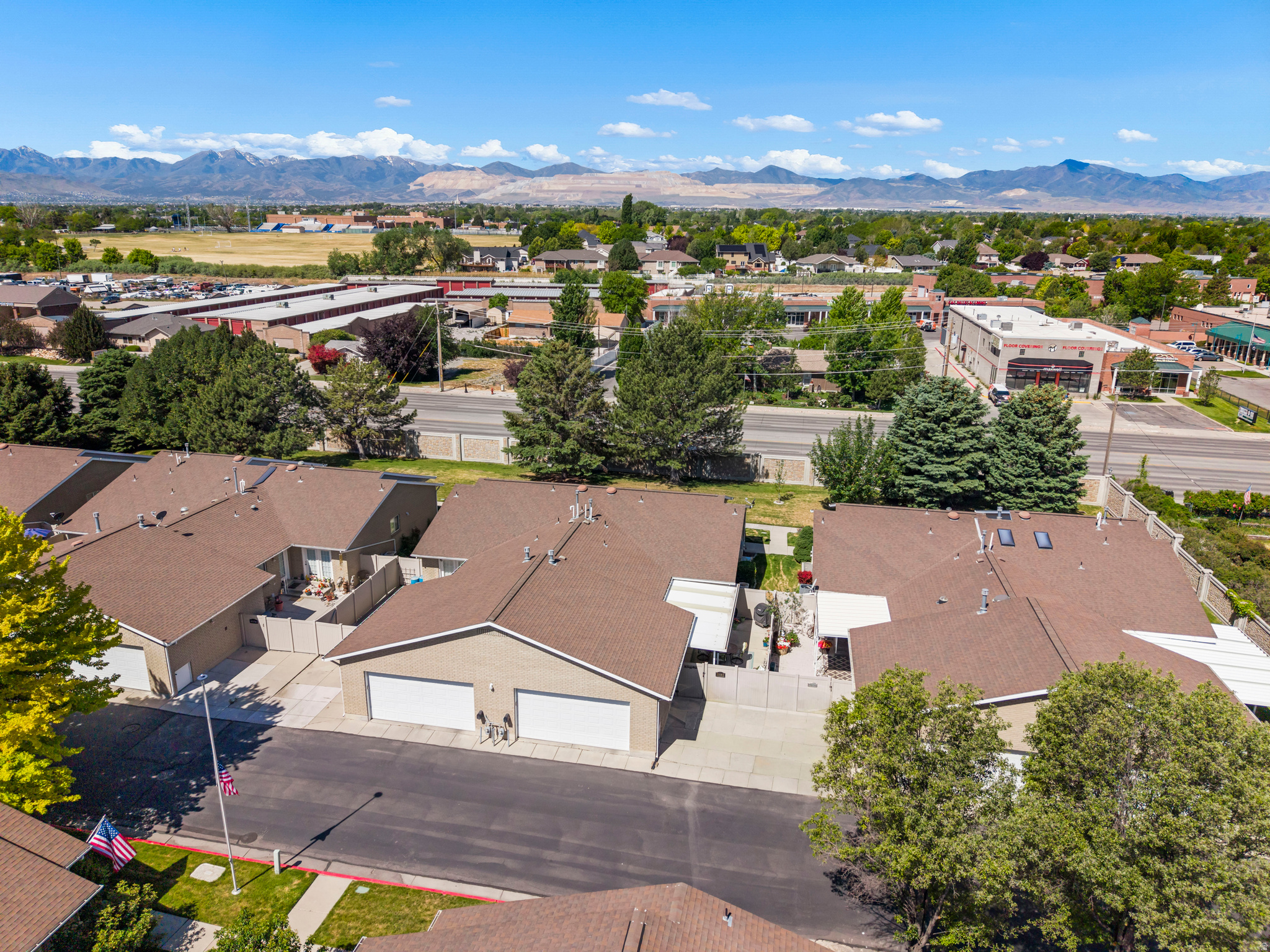 CORNERSTONE CONDO - Residential