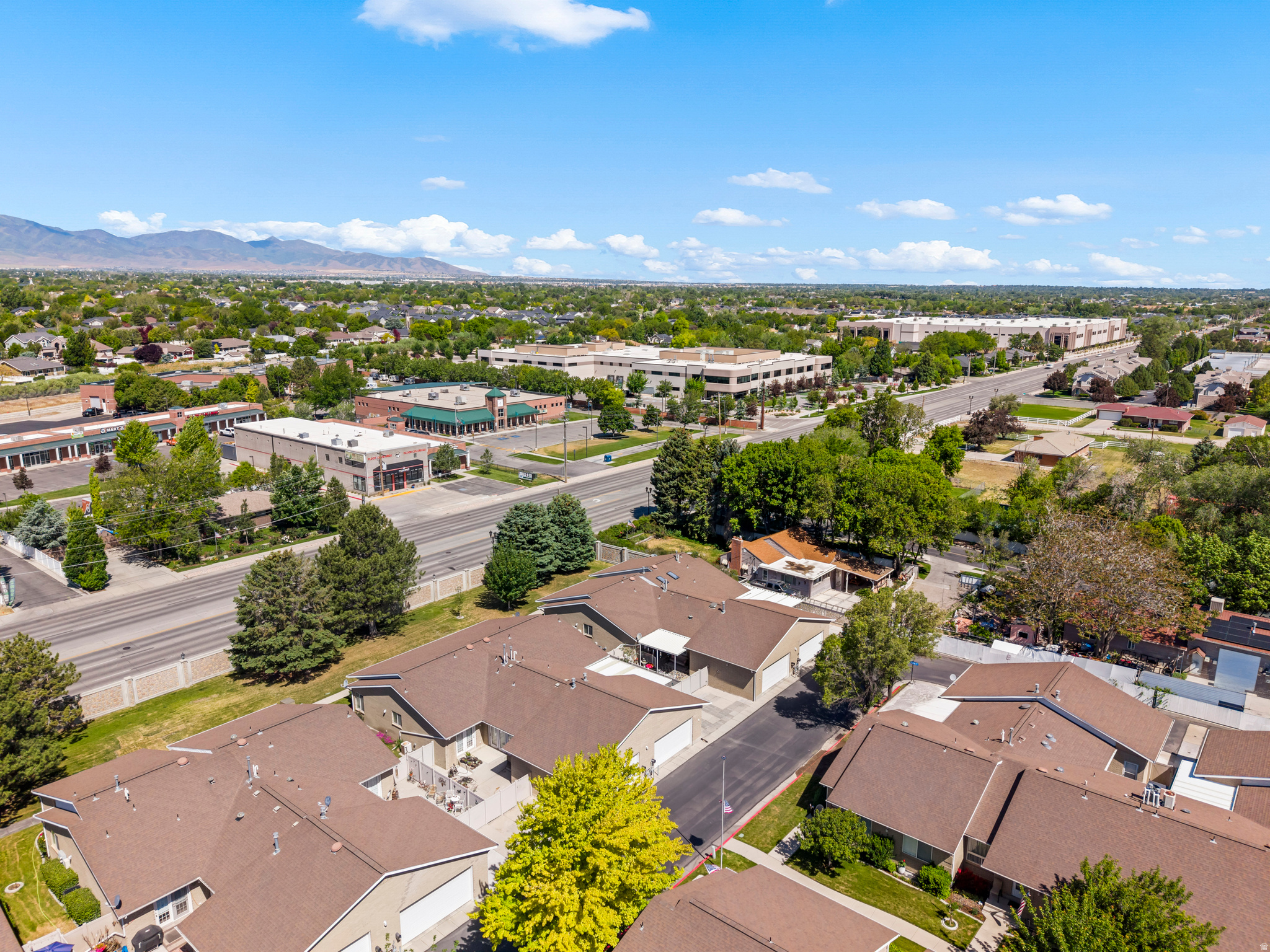CORNERSTONE CONDO - Residential