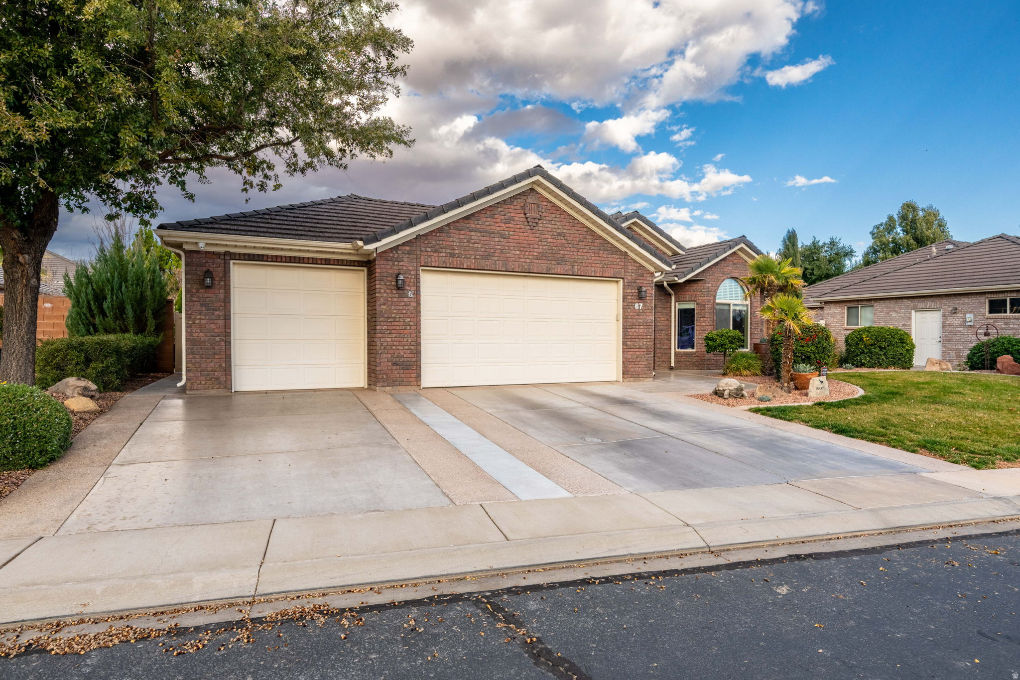 COVENTRY LANE TH 1 - Residential