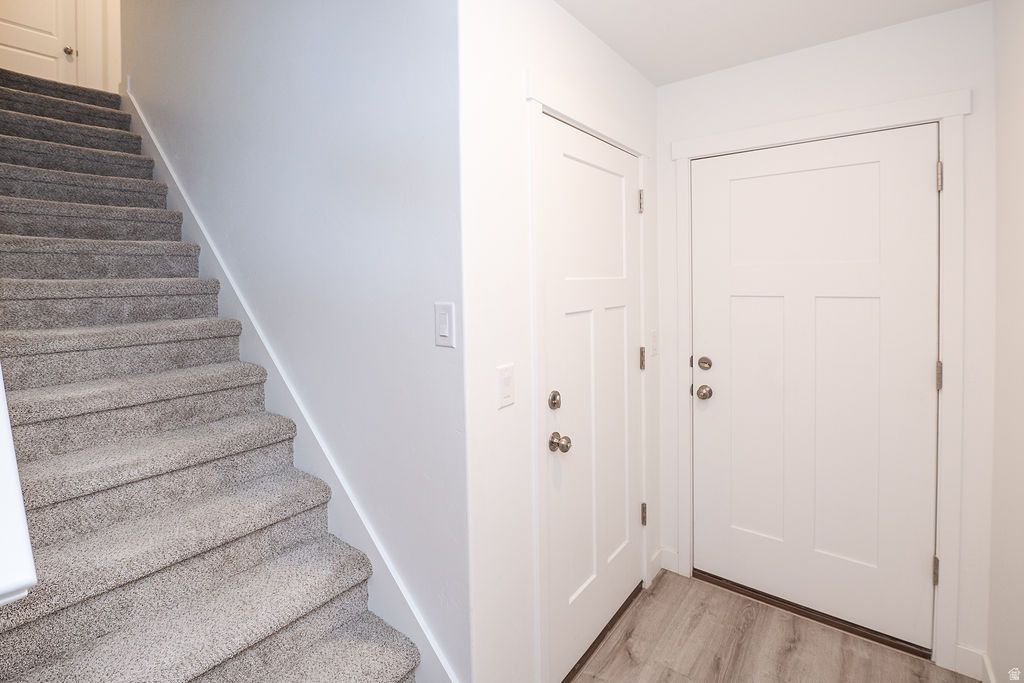 Photo of 641 S PLUM CREEK LN, Ogden, UT 84404 (MLS # 2127752)