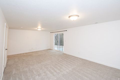 Tiny photo for 641 S PLUM CREEK LN, Ogden, UT 84404 (MLS # 2127752)