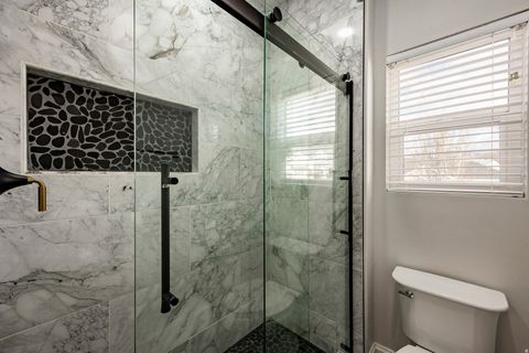 Tiny photo for 910 S PACE PL, North Salt Lake, UT 84054 (MLS # 2142407)