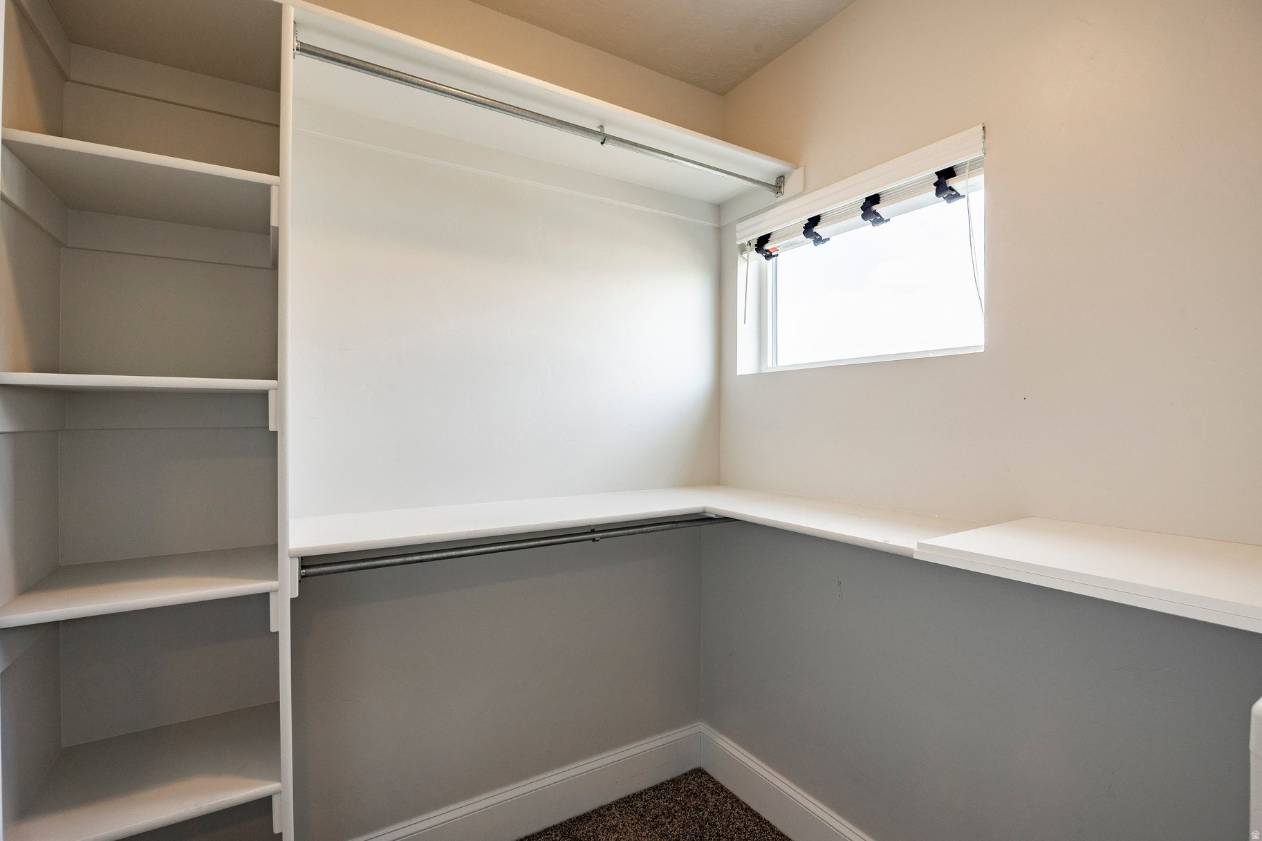 EAGLEPOINTE ESTATES - Residential