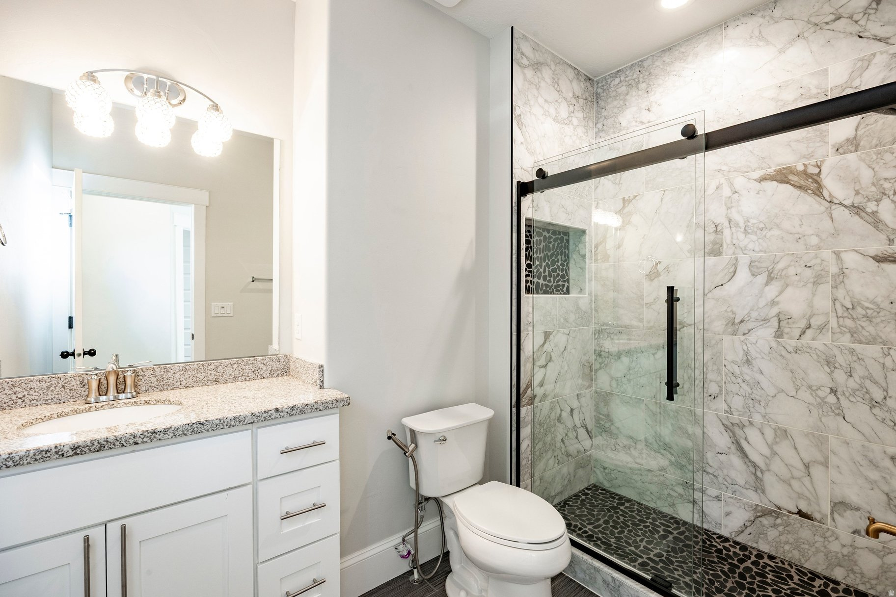 EAGLEPOINTE ESTATES - Residential