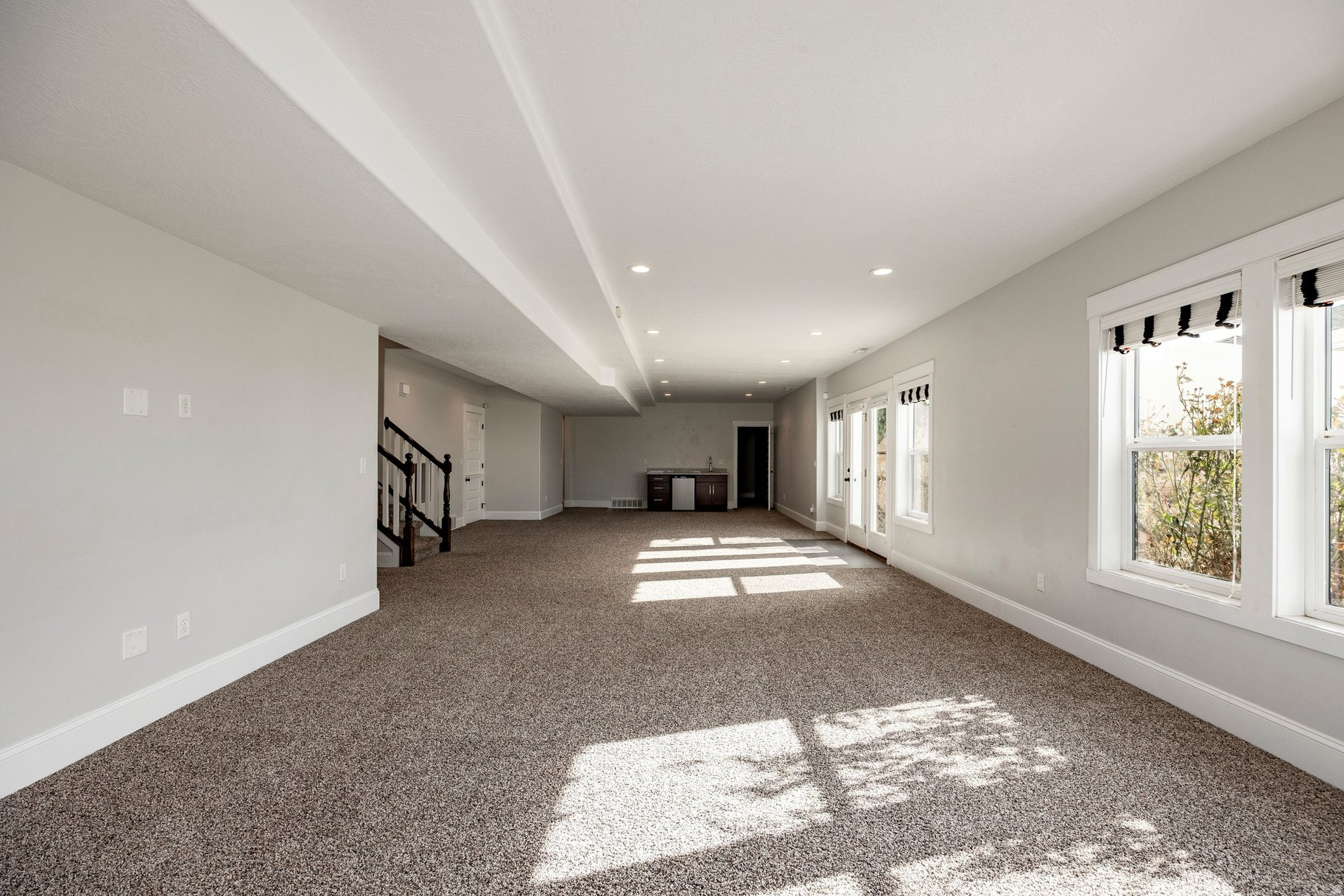 EAGLEPOINTE ESTATES - Residential