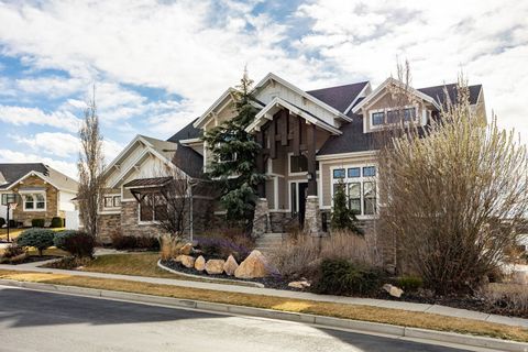 Tiny photo for 910 S PACE PL, North Salt Lake, UT 84054 (MLS # 2142407)