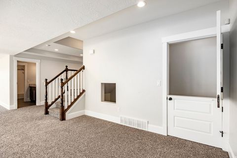 Tiny photo for 910 S PACE PL, North Salt Lake, UT 84054 (MLS # 2142407)