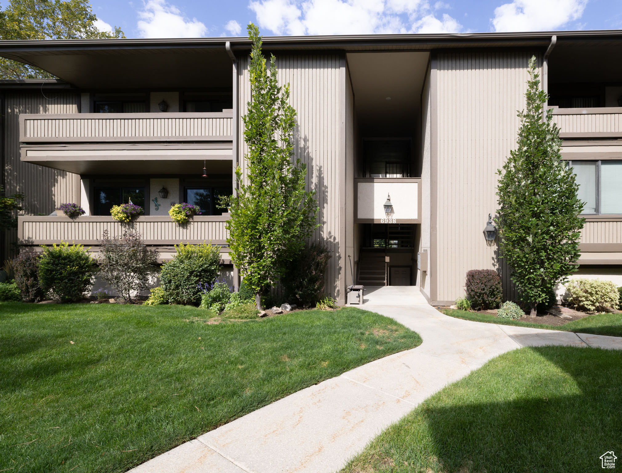 FAIR MEADOWS - Residential