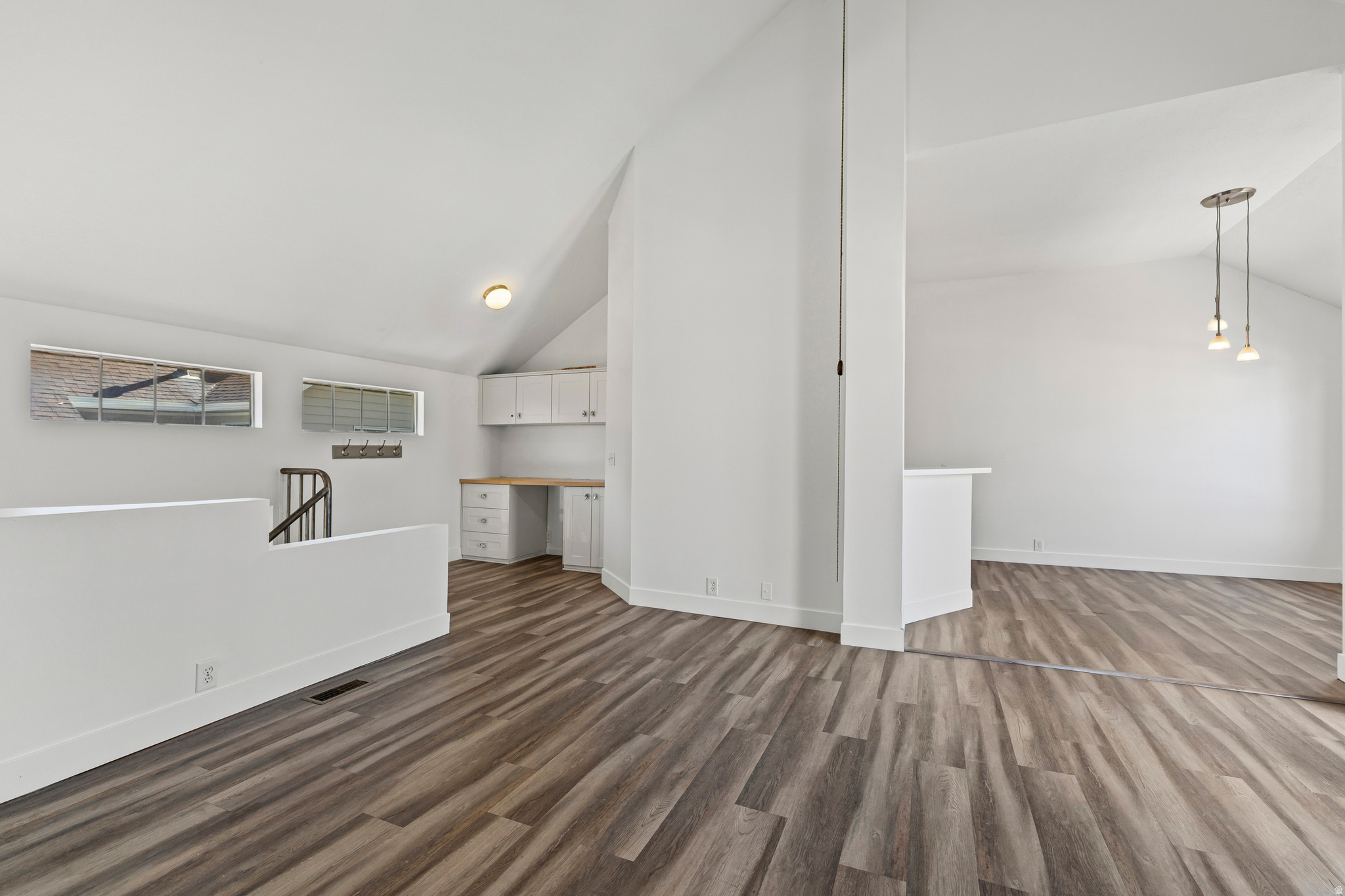 CROSSPOINTE - Residential