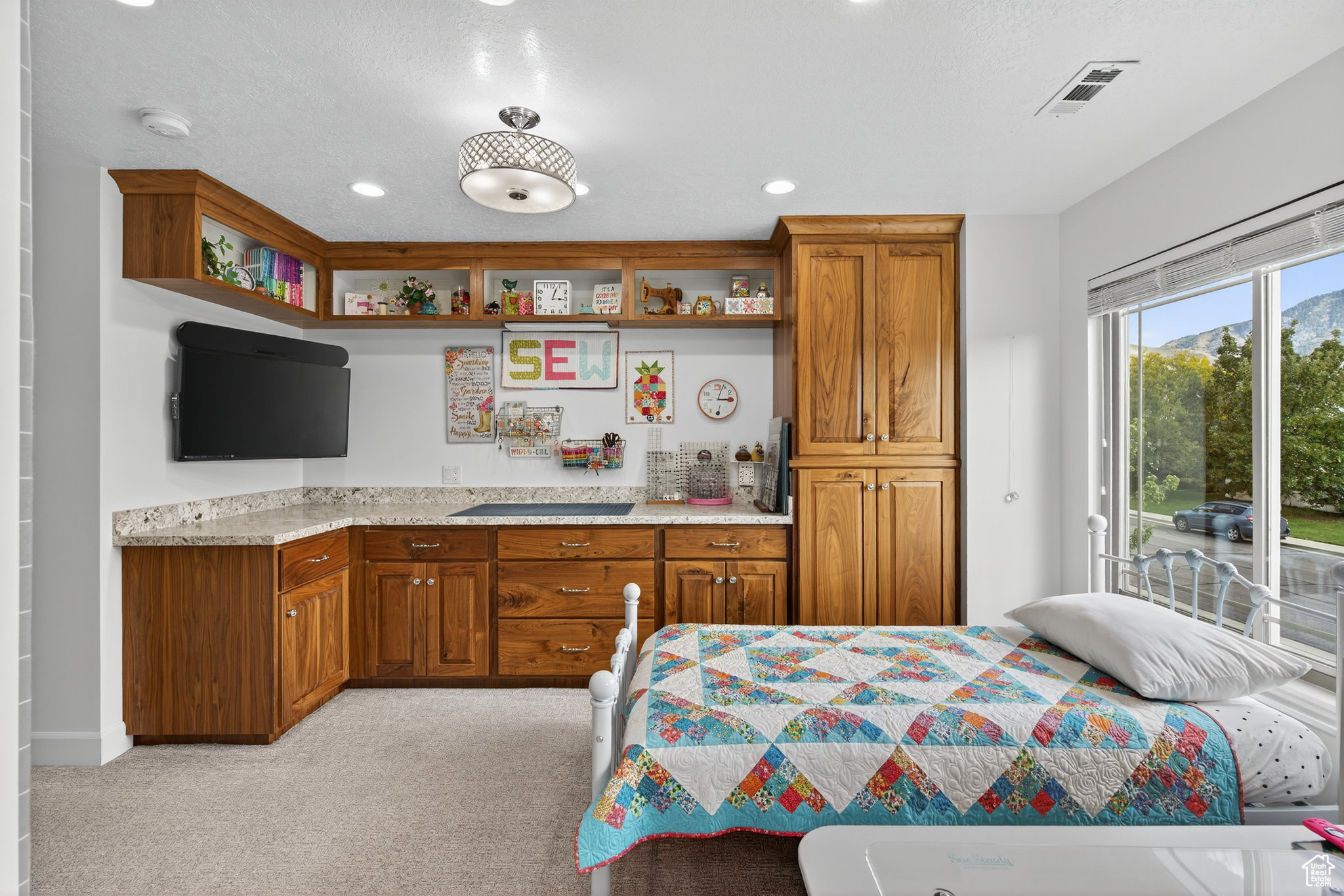 SPRING CREEK - Residential