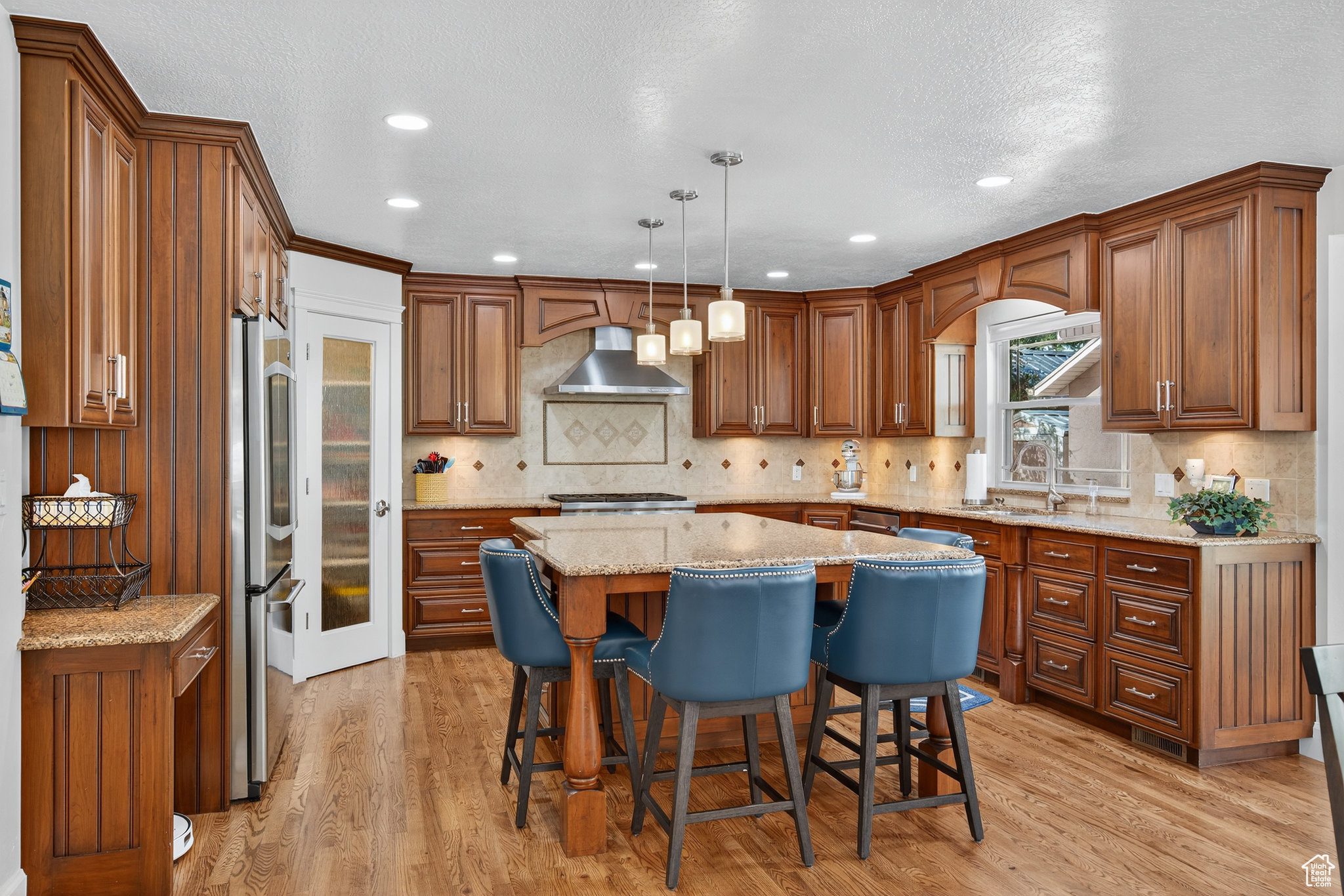 SPRING CREEK - Residential