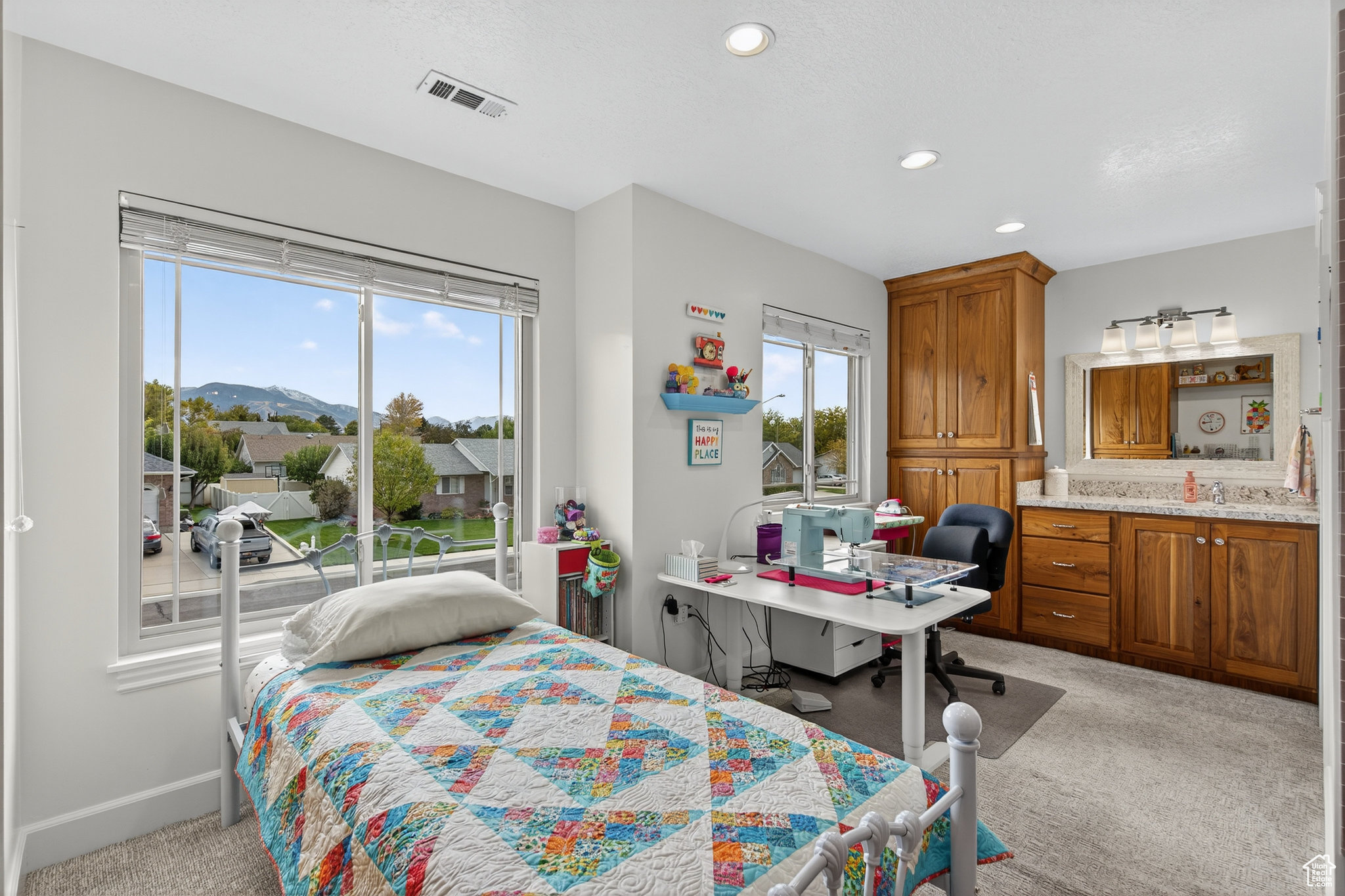 SPRING CREEK - Residential