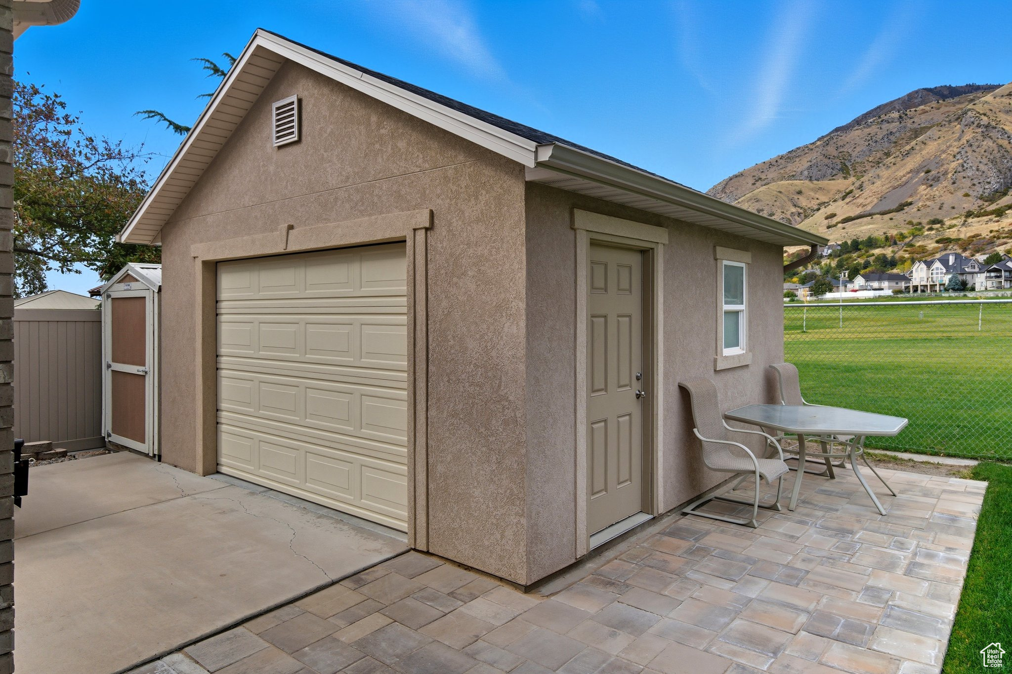 SPRING CREEK - Residential