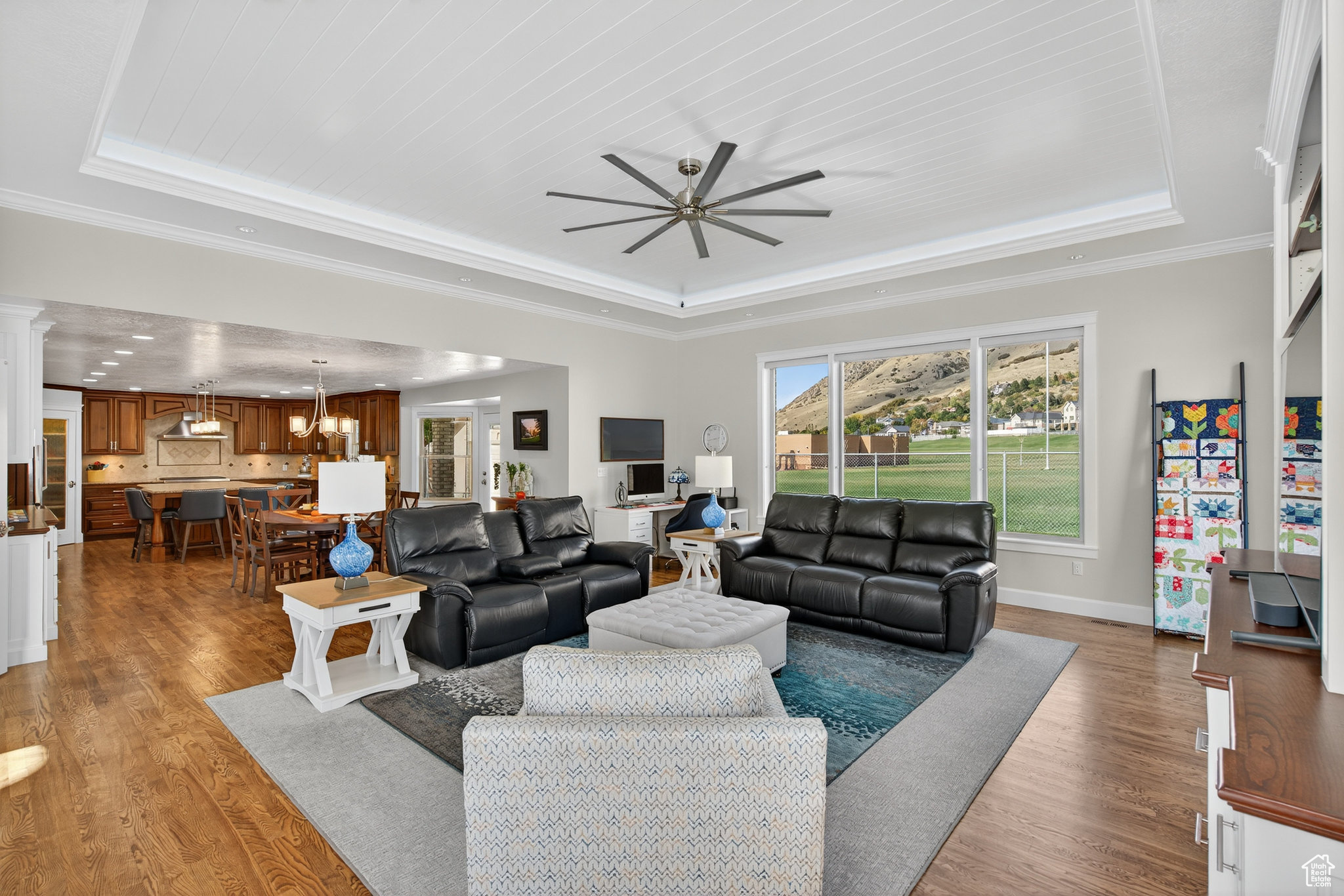 SPRING CREEK - Residential