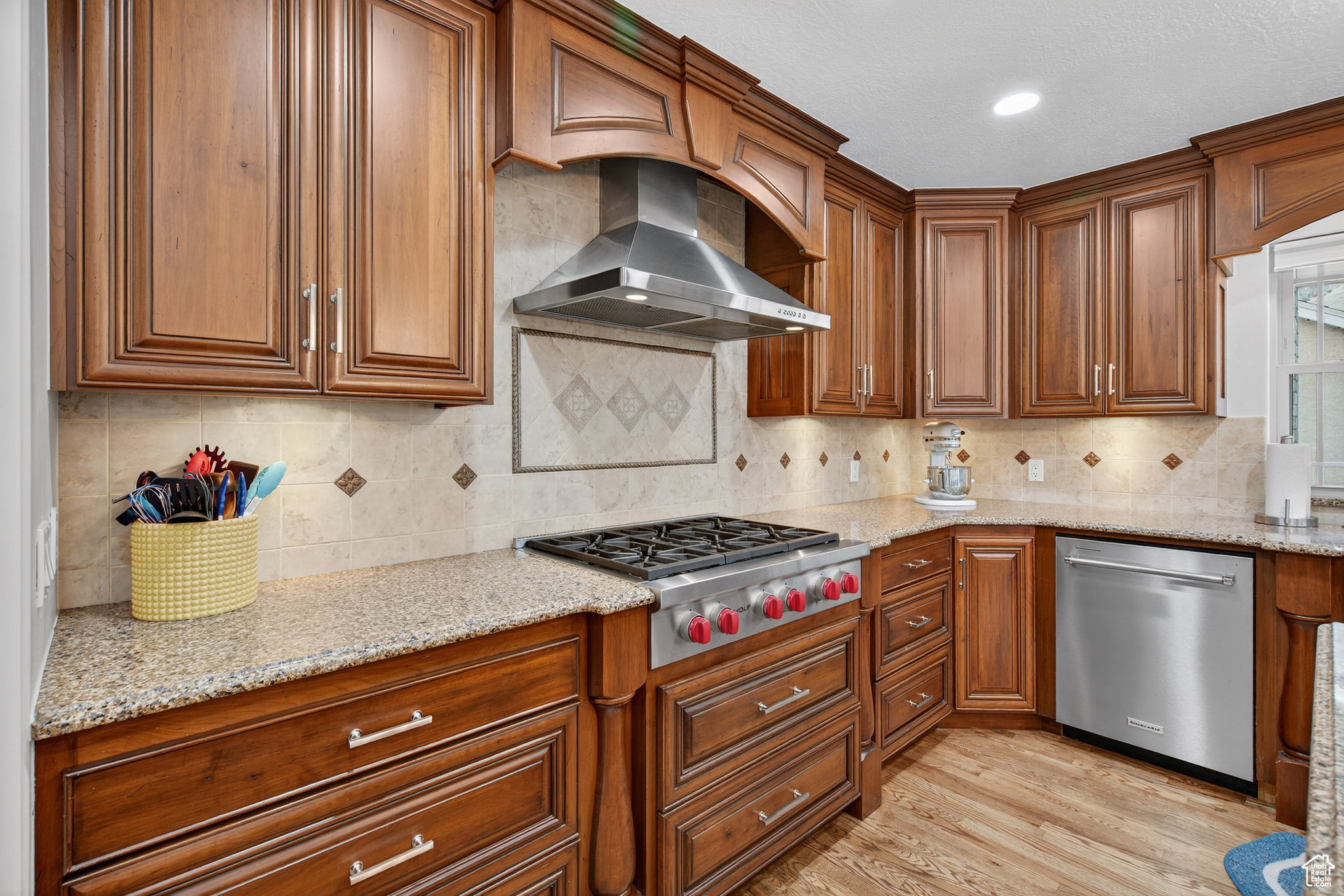 SPRING CREEK - Residential