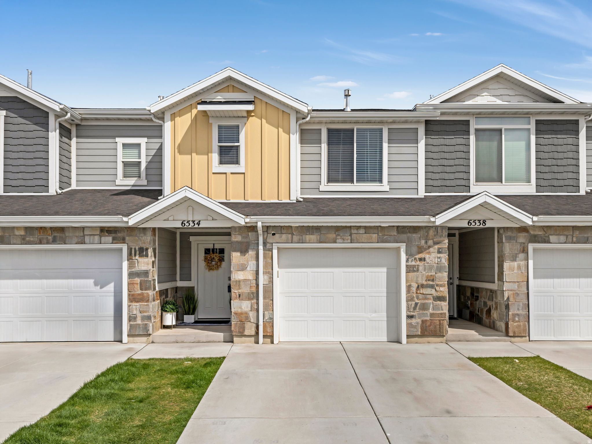 FREEDOM LANDING TOWN - Residential