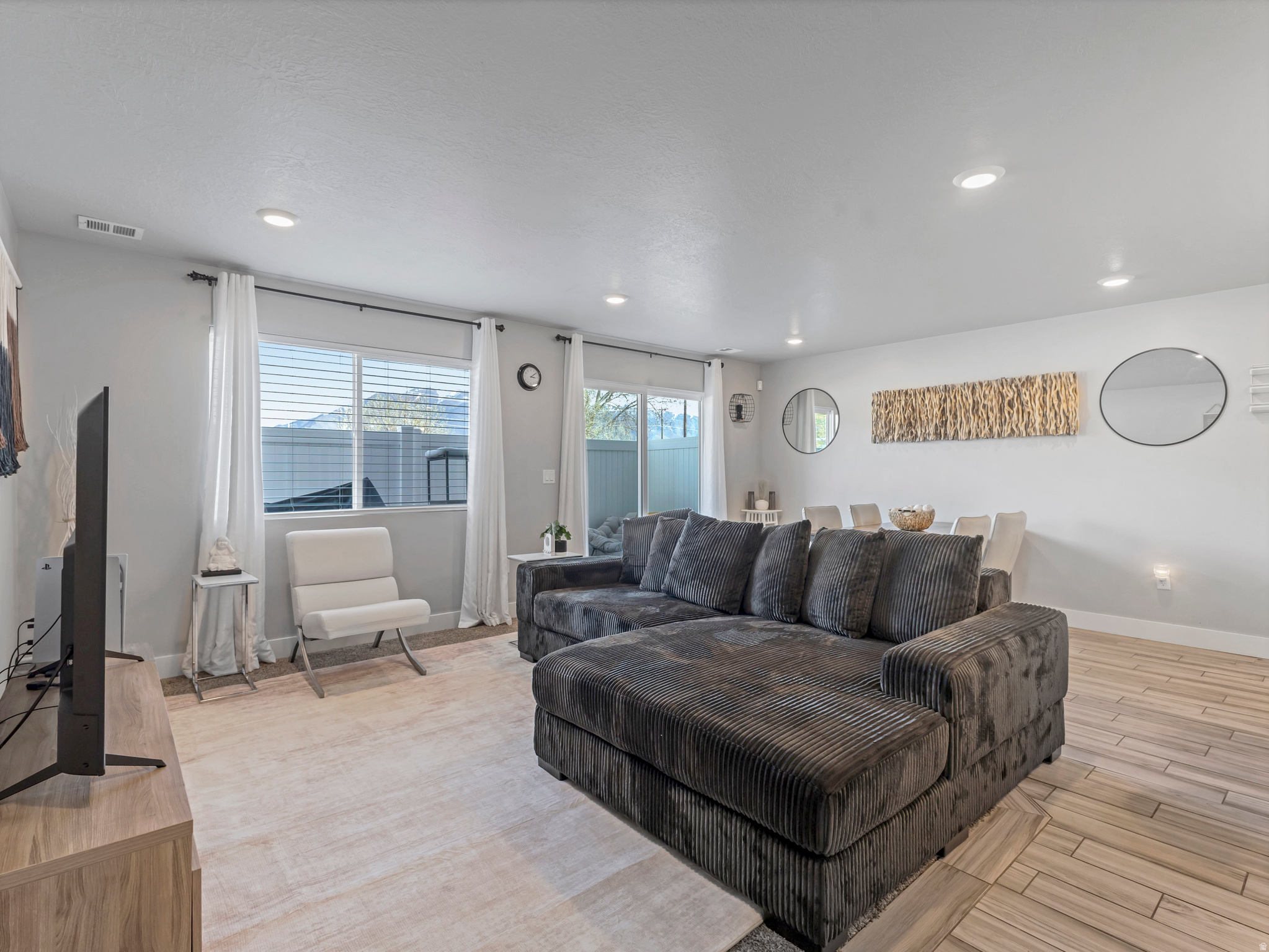 FREEDOM LANDING TOWN - Residential