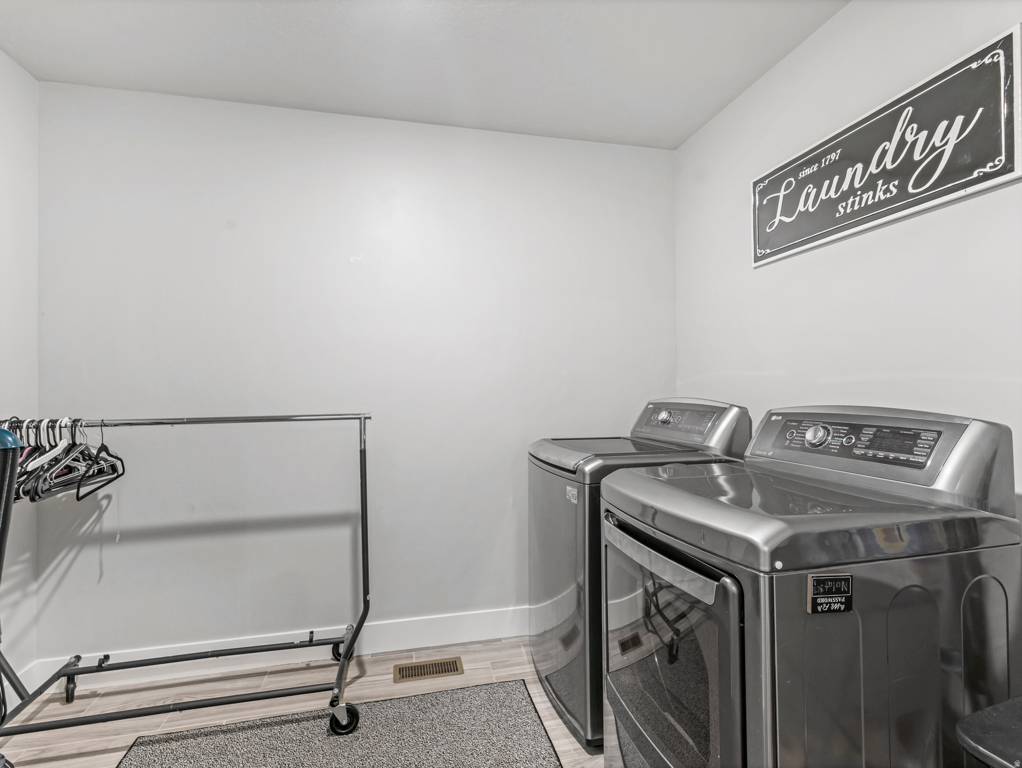 FREEDOM LANDING TOWN - Residential