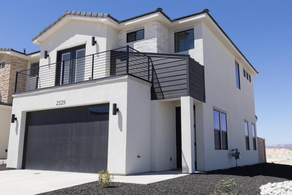 Photo of 2329 E MALITSOH WAY, Saint George, UT 84790 (MLS # 2172392)
