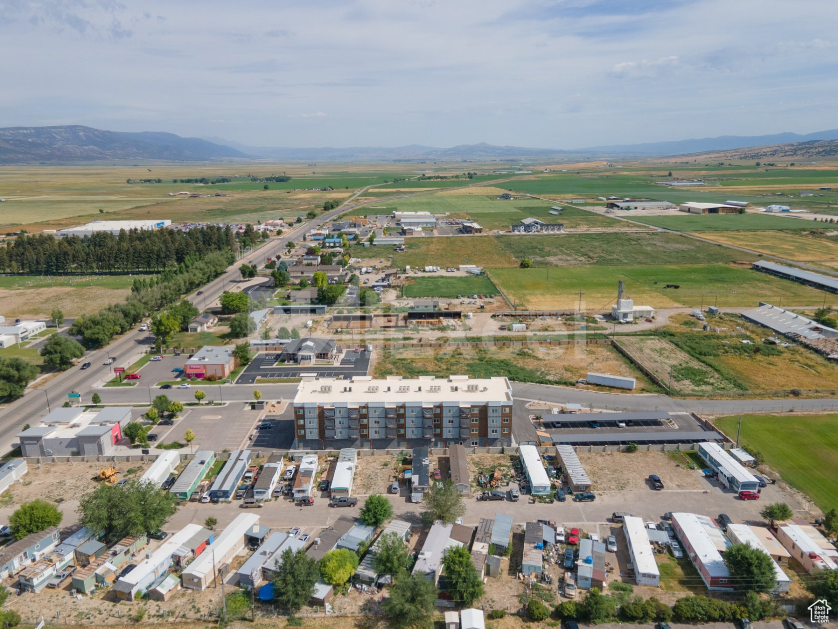 EPHRAIM - Commercial Sale