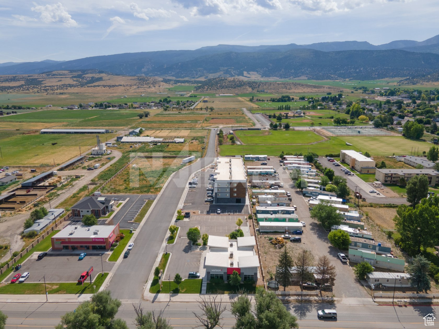 EPHRAIM - Commercial Sale