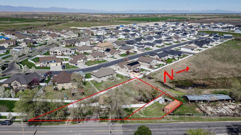 Tiny photo for 3320 NORTH PLAIN CITY RD W, Plain City, UT 84404 (MLS # 2126439)