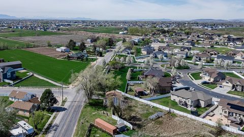 Tiny photo for 3320 NORTH PLAIN CITY RD W, Plain City, UT 84404 (MLS # 2126439)